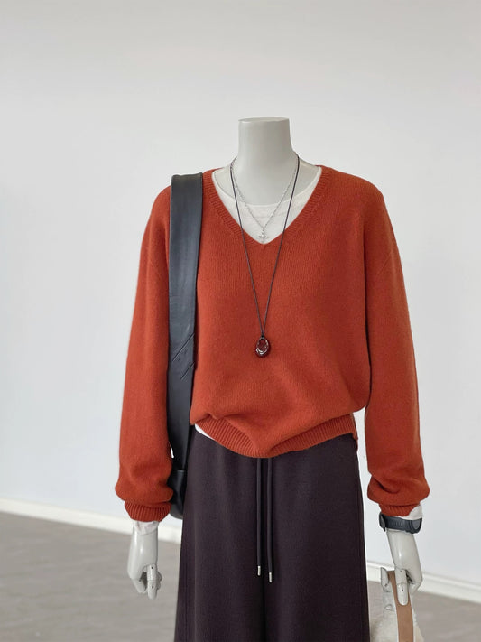 CHAO-level recommendation! It really makes you look whiter~ Orange-red V-neck slimming soft and lazy layered knitted sweater for women