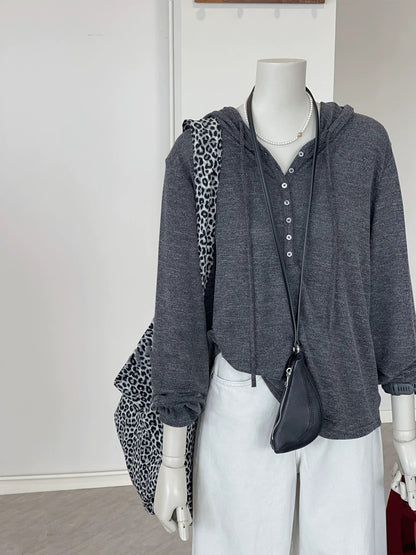 CHAO-level recommendation! Autumn breeze ~ Korean style gray single-breasted soft and lazy casual layered hooded sweater