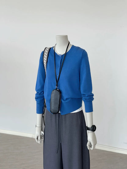 CHAO-level recommendation! Autumn breeze ~ Korean blue round neck slimming cardigan soft and loose knit sweater for women