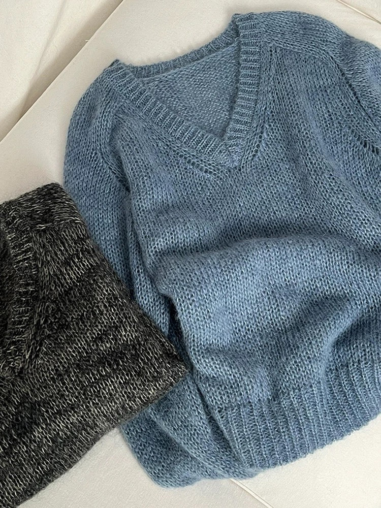 CHAO-level recommendation! Autumn and winter outfit ~ Korean blue v-neck soft mohair cashmere loose knit sweater