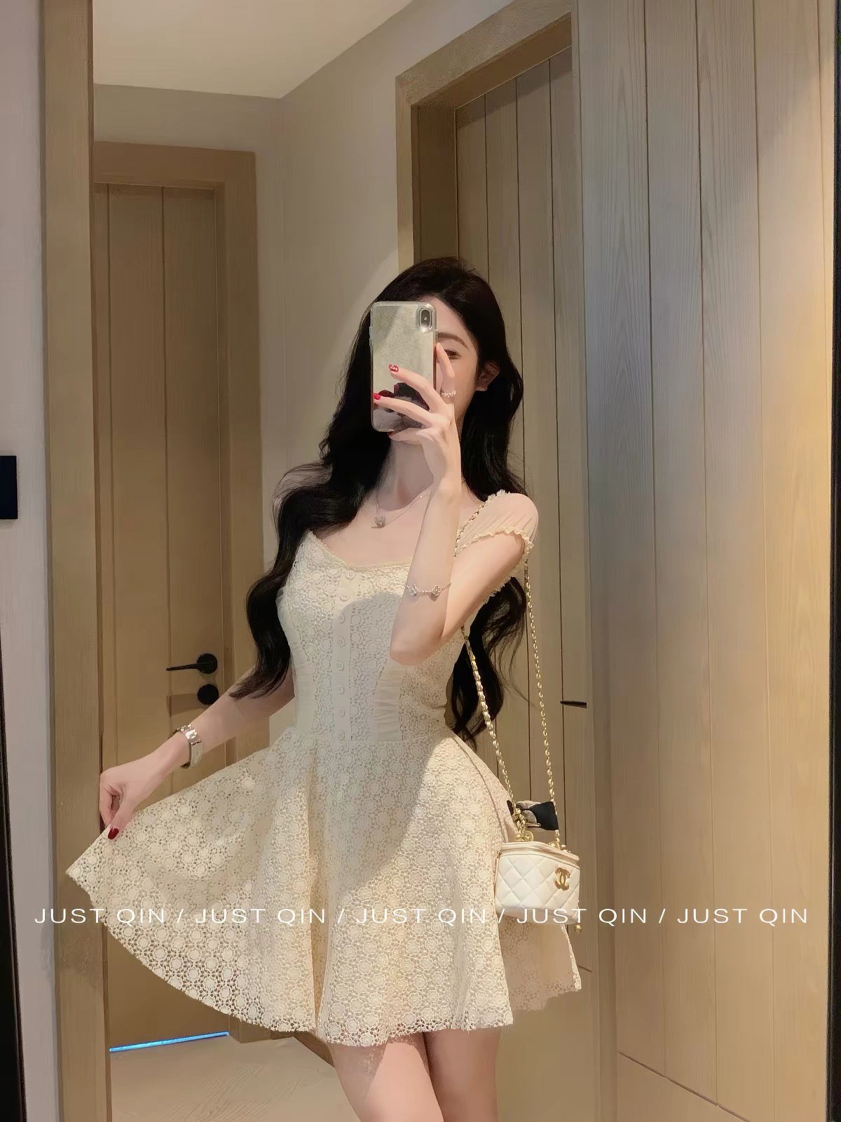 JustQin [My Beauty] 2026 New Autumn Women's Short Dress – Stylish, Waist-Defining, Patterned Cut-Out Design