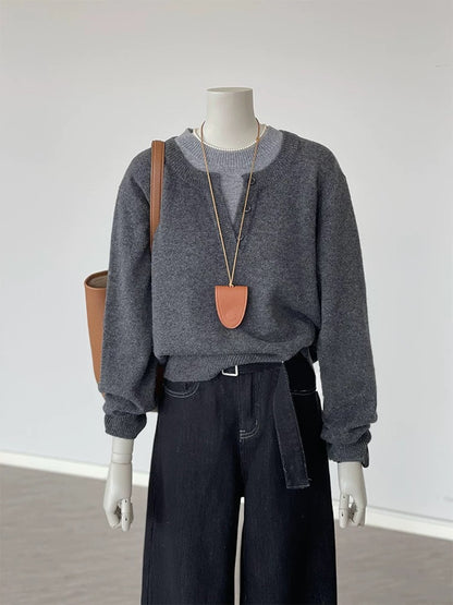 CHAO-level recommendation! Real shark crazy ~ Korean gray fake two-piece layered simple soft and versatile knitted sweater