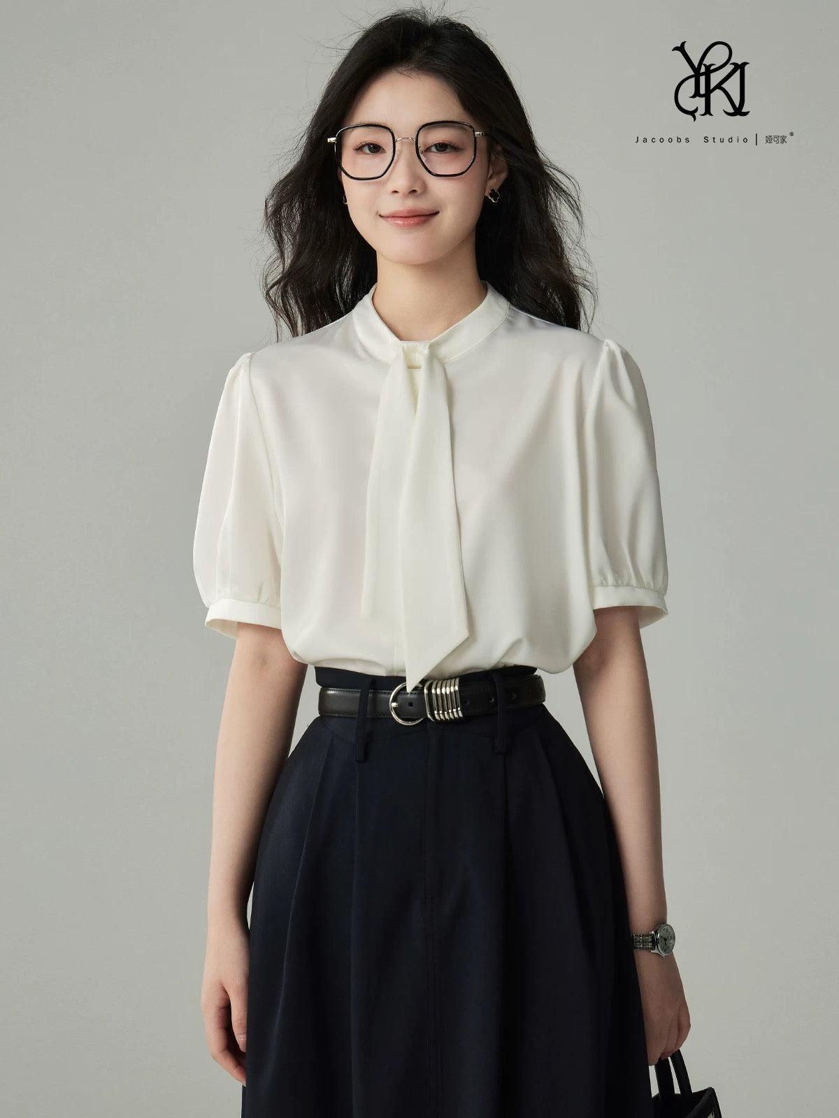 Ya Kejia white satin short-sleeved shirt female design niche light mature Hong Kong style ribbon commuting professional shirt