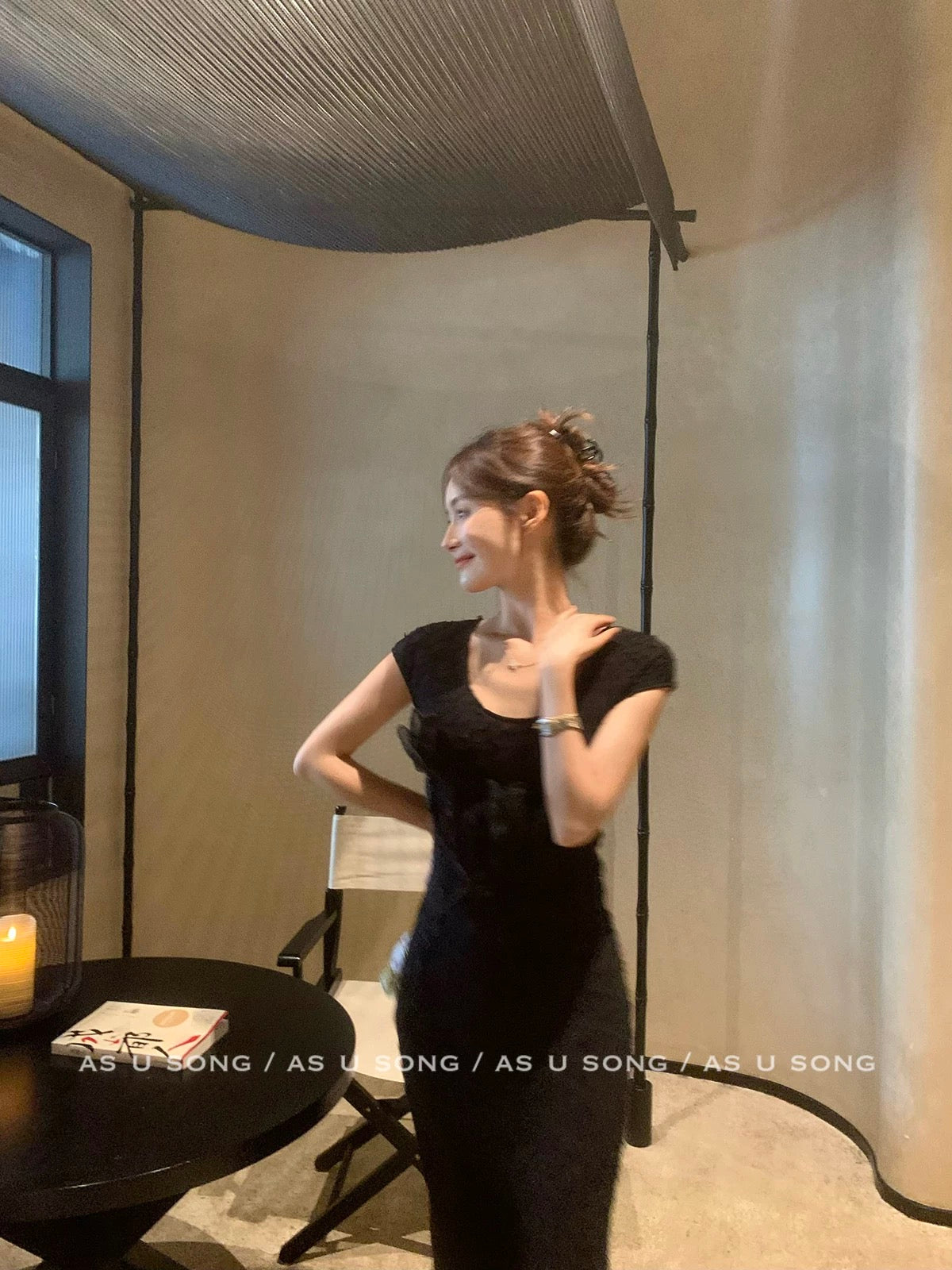 Hi Meisong [Julieta] Fall in love with the long fishtail dress with bias cut three-dimensional flower texture