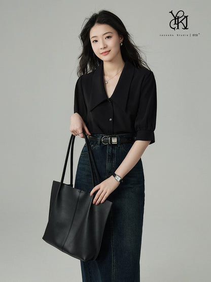 JACOOBS Ya Kejia black shirt female summer design niche French casual temperament pointed collar short-sleeved top