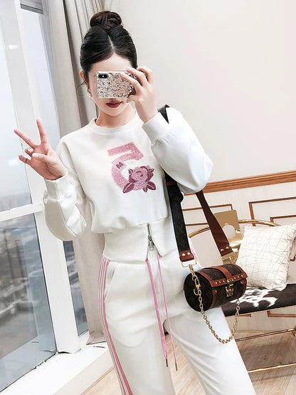 Casual sports suit women's 2025 new two-piece set trendy tops and trousers white sweatshirt suit for women autumn and winter