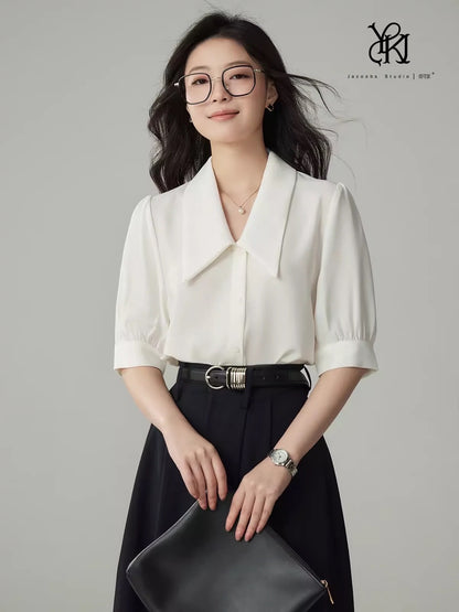 JACOOBS Ya Kejia black shirt female summer design niche French casual temperament pointed collar short-sleeved top