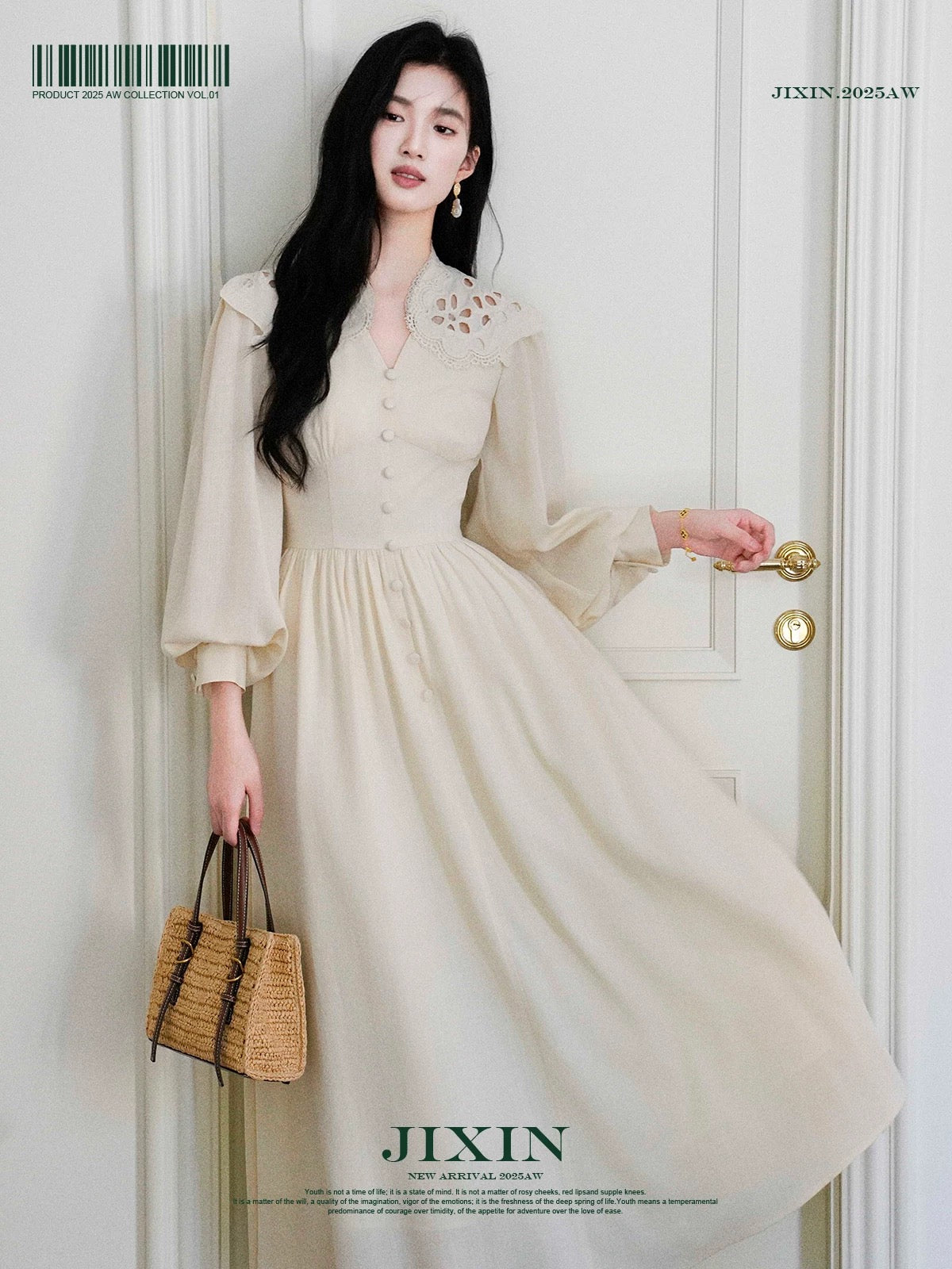 Send a letter / 100 Lyocell Tencel French hollowed-out embroidery skin-friendly linen-feel early autumn long-sleeved waist-cinching slimming dress