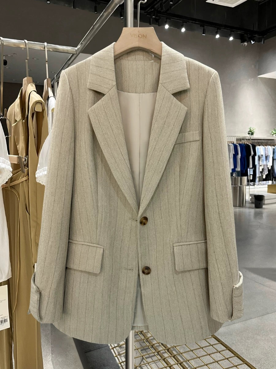 Design high-end retro striped suit jacket for women 2025 new spring and autumn versatile temperament niche suit trend