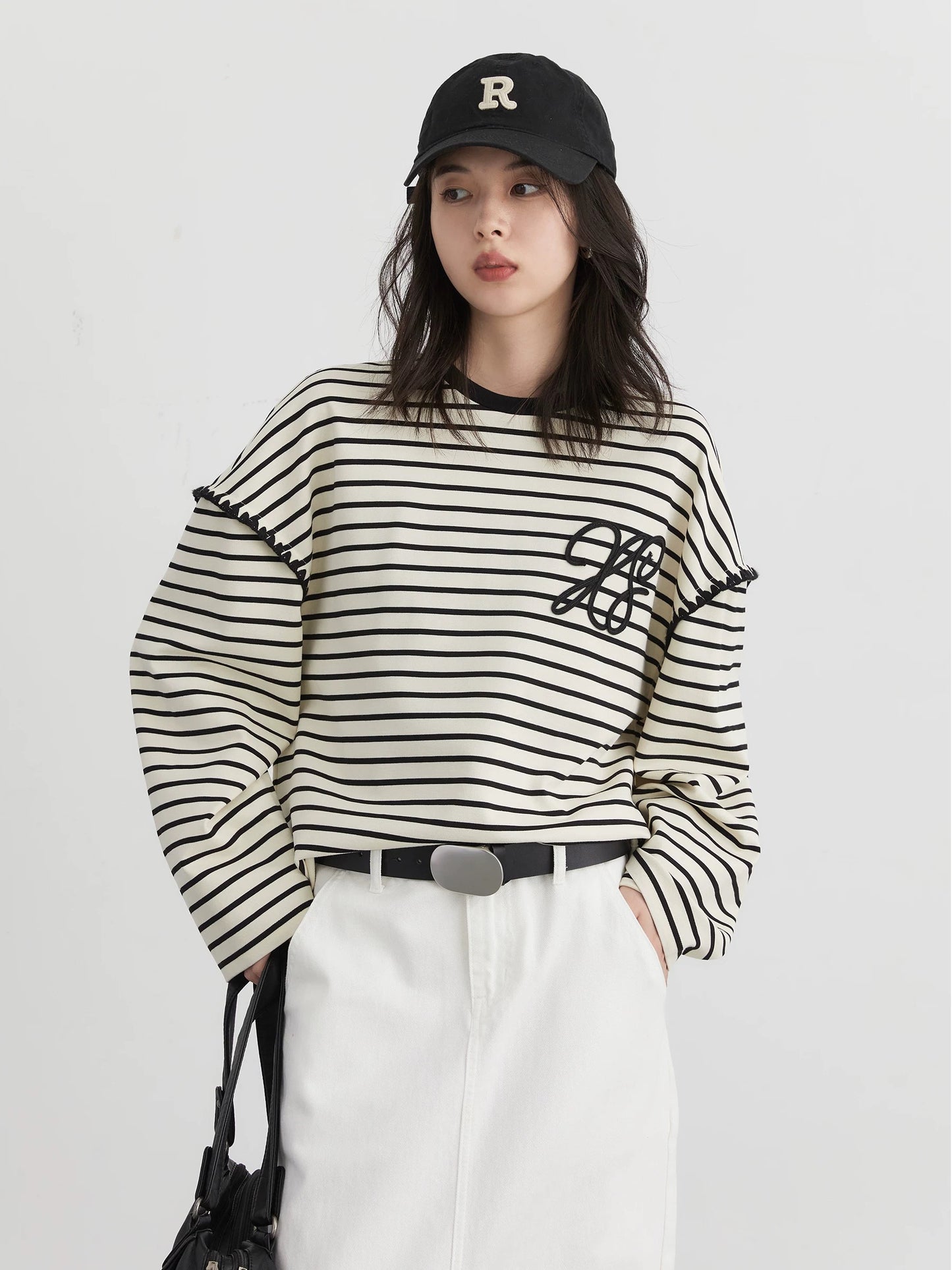 CHICVEN "Informal College Style" Loose Round Neck Contrast Color Striped Long Sleeve T-Shirt Casual Embroidered Top Autumn