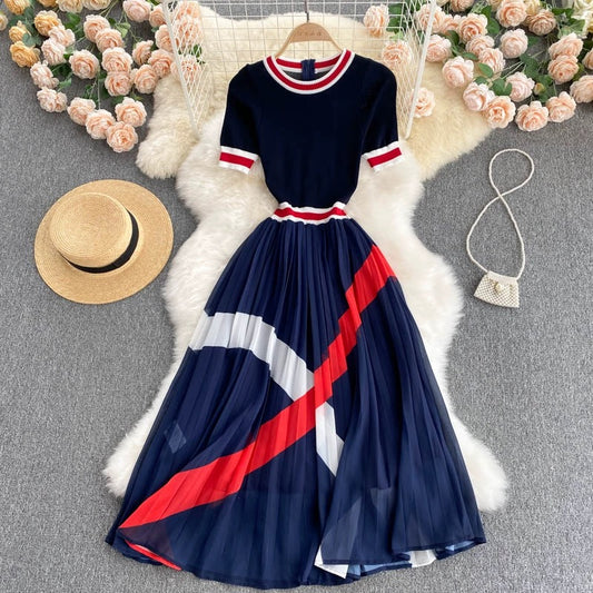 Knitted short-sleeved design color-blocked striped splicing heavy-duty pleated chiffon dress 2022 new summer slim skirt