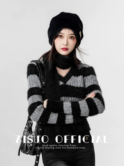 2026 Spring/Autumn New Retro Color Block V-Neck Sweater for Women, Slim Fit, Mohair Striped Base Knit Top