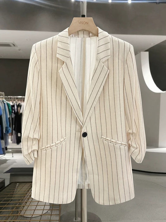 Beige striped commuter thin suit jacket for women 2025 new summer high-end three-quarter sleeve Korean suit trend