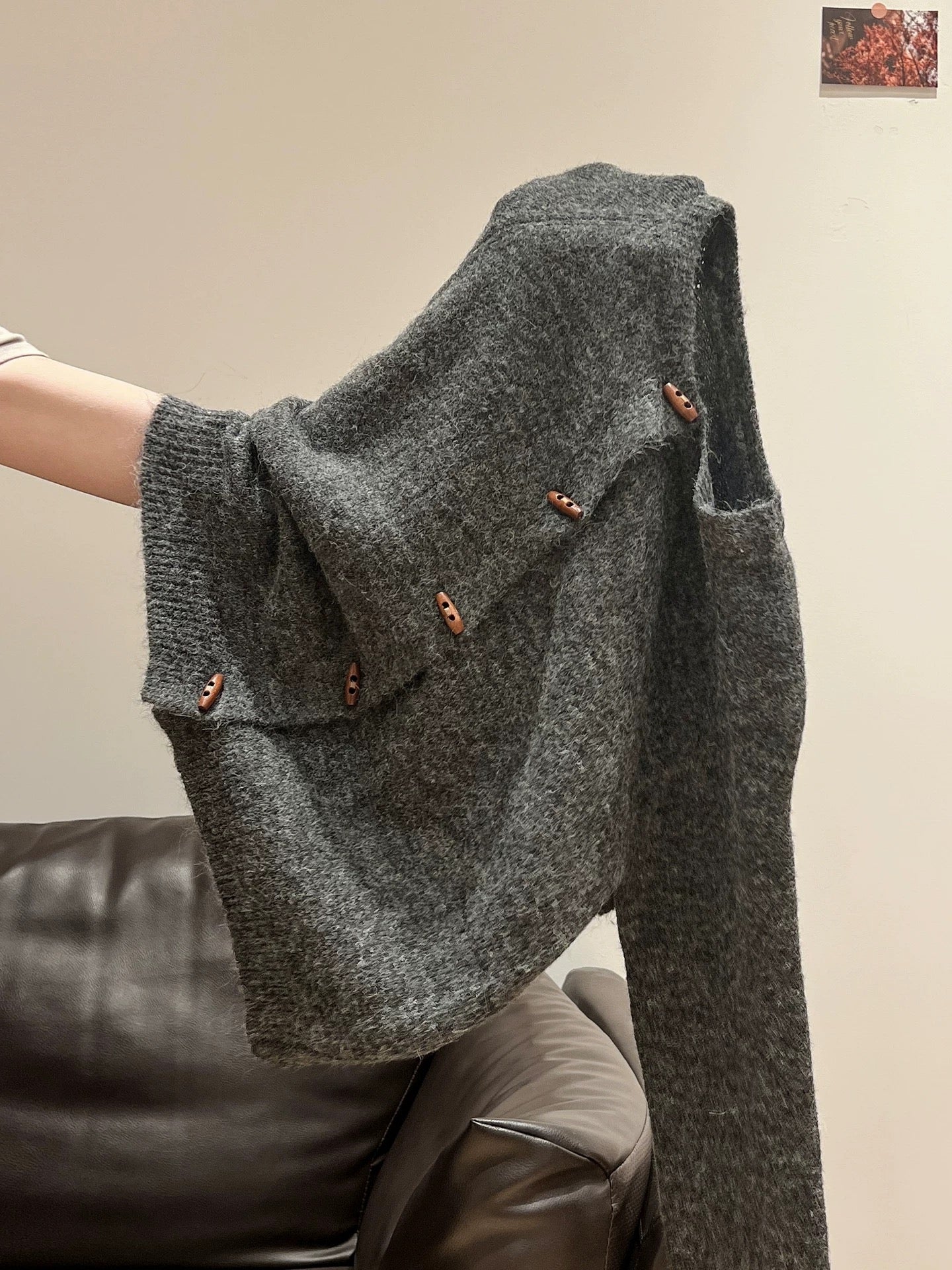 Gentle style loose soft glutinous knitted cardigan long sleeves women 2025 autumn and winter new versatile age-reducing thickened sweater jacket