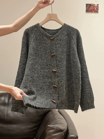 Gentle style loose soft glutinous knitted cardigan long sleeves women 2025 autumn and winter new versatile age-reducing thickened sweater jacket