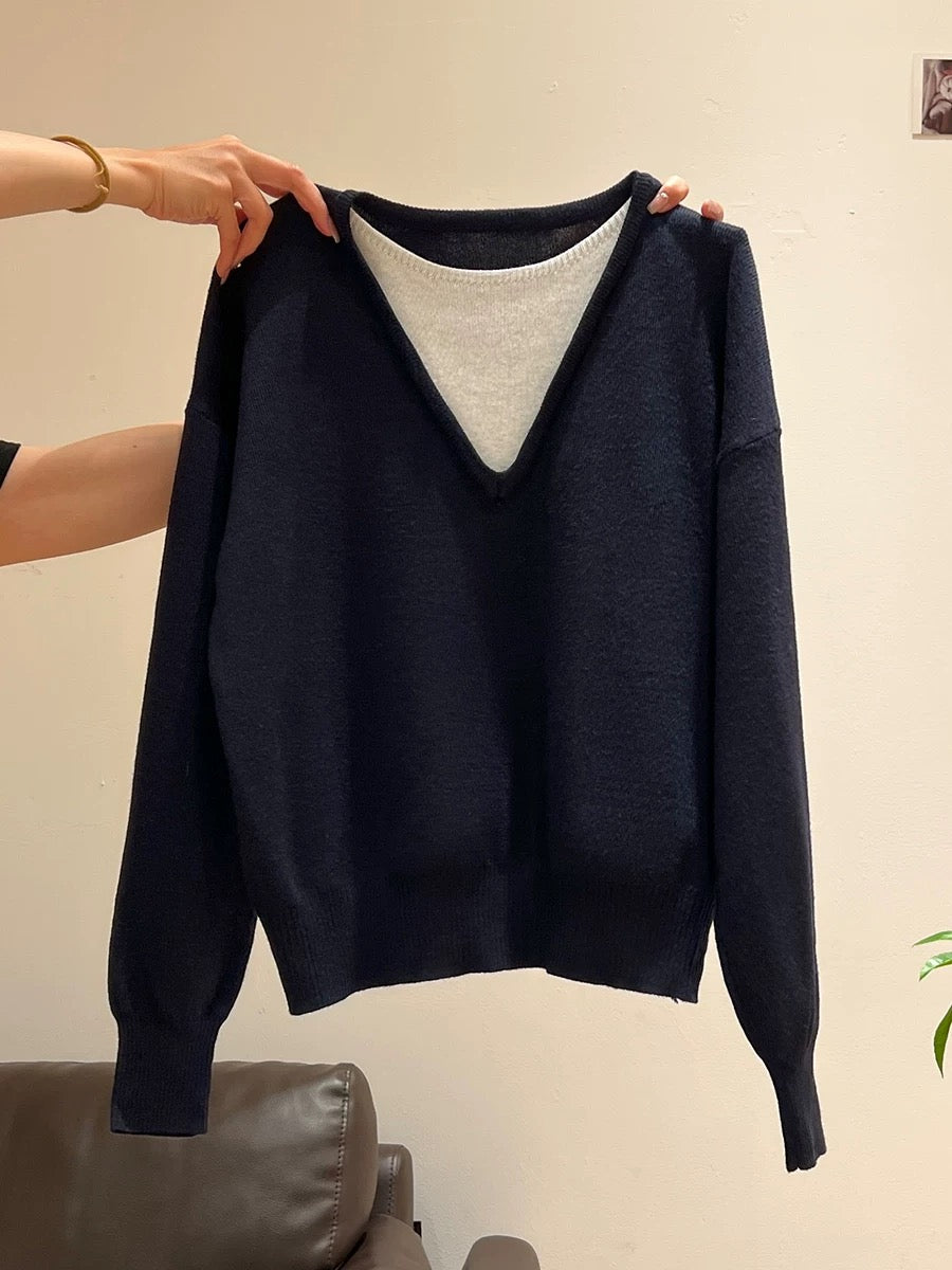 Navy blue V-neck sweater outer wear fake two-piece long-sleeved knitted autumn and winter women's loose lazy bottoming shirt inner top