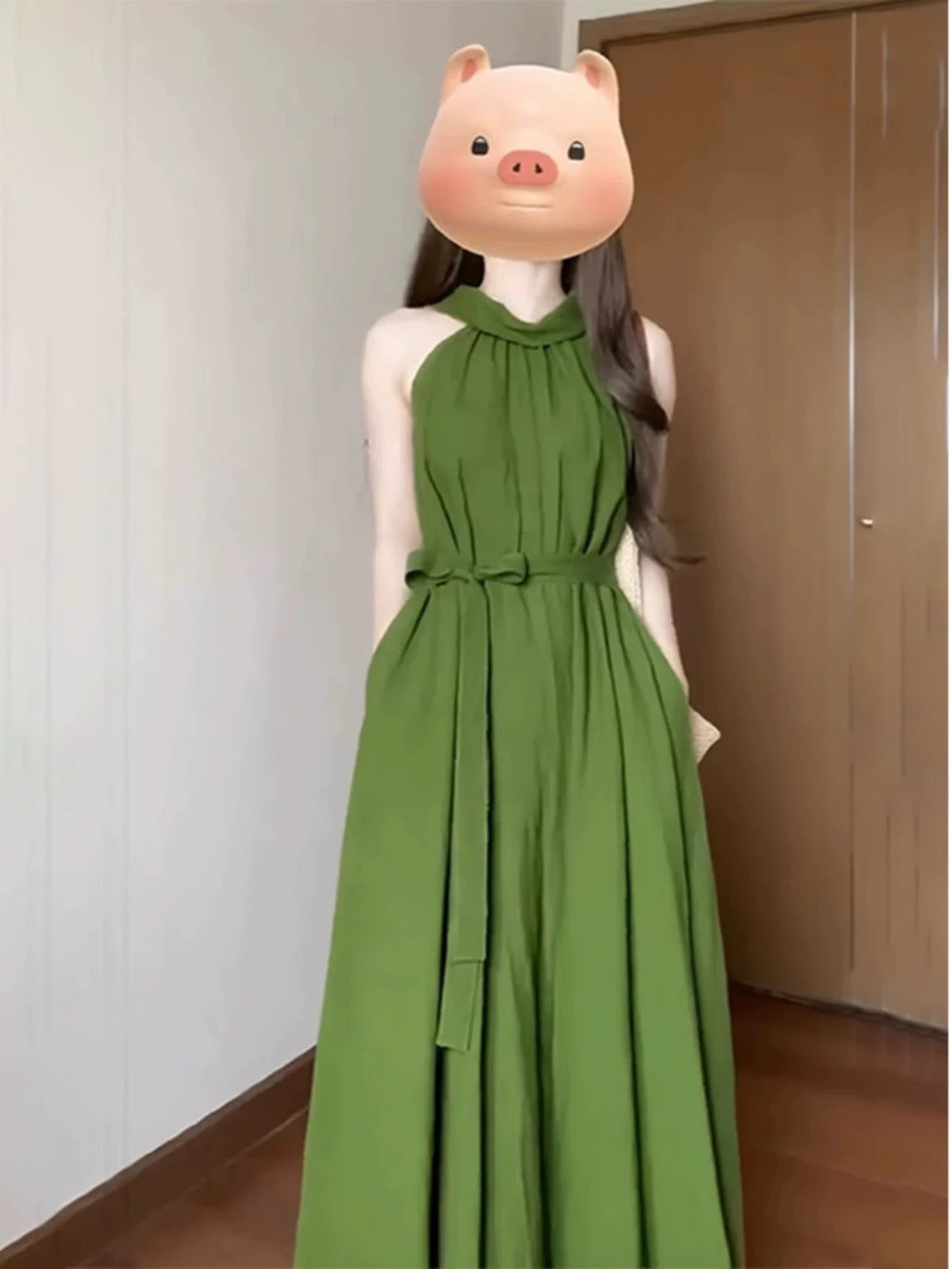French tea break retro green halterneck dress white sleeveless vest long skirt temperament waist slimming summer
