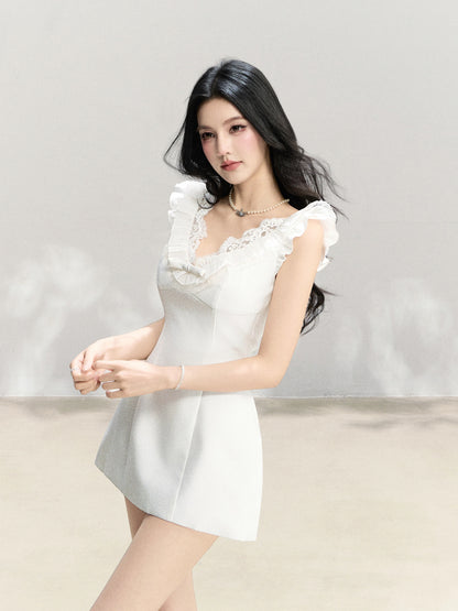 Mejiu [Springtime Diary] Gentle V-neck Lace-trimmed White Dress - Spring/Summer Date Dress
