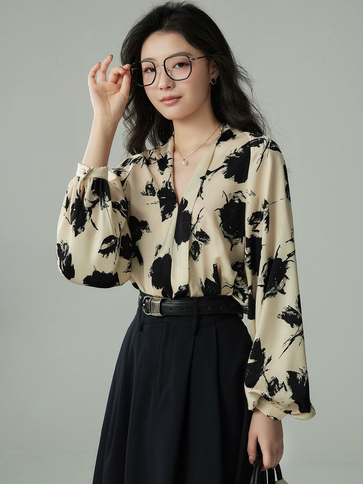 JACOOBS [Feng Yasong] New Chinese style ink lantern sleeve retro shirt female summer satin shirt