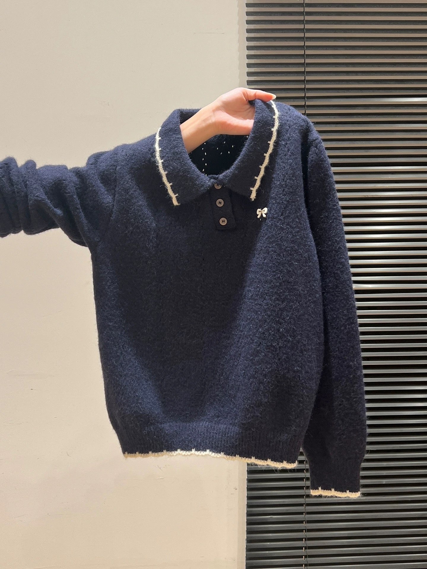 Autumn and winter outer wear lapel embroidered bow knitted sweater thickened bottoming long sleeve loose pullover top for women