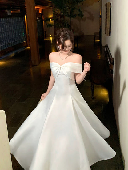 Good Job: 【White Tea Lover】French Style White Off-Shoulder High-End Dress, Off-Shoulder Fitted Waist Gown