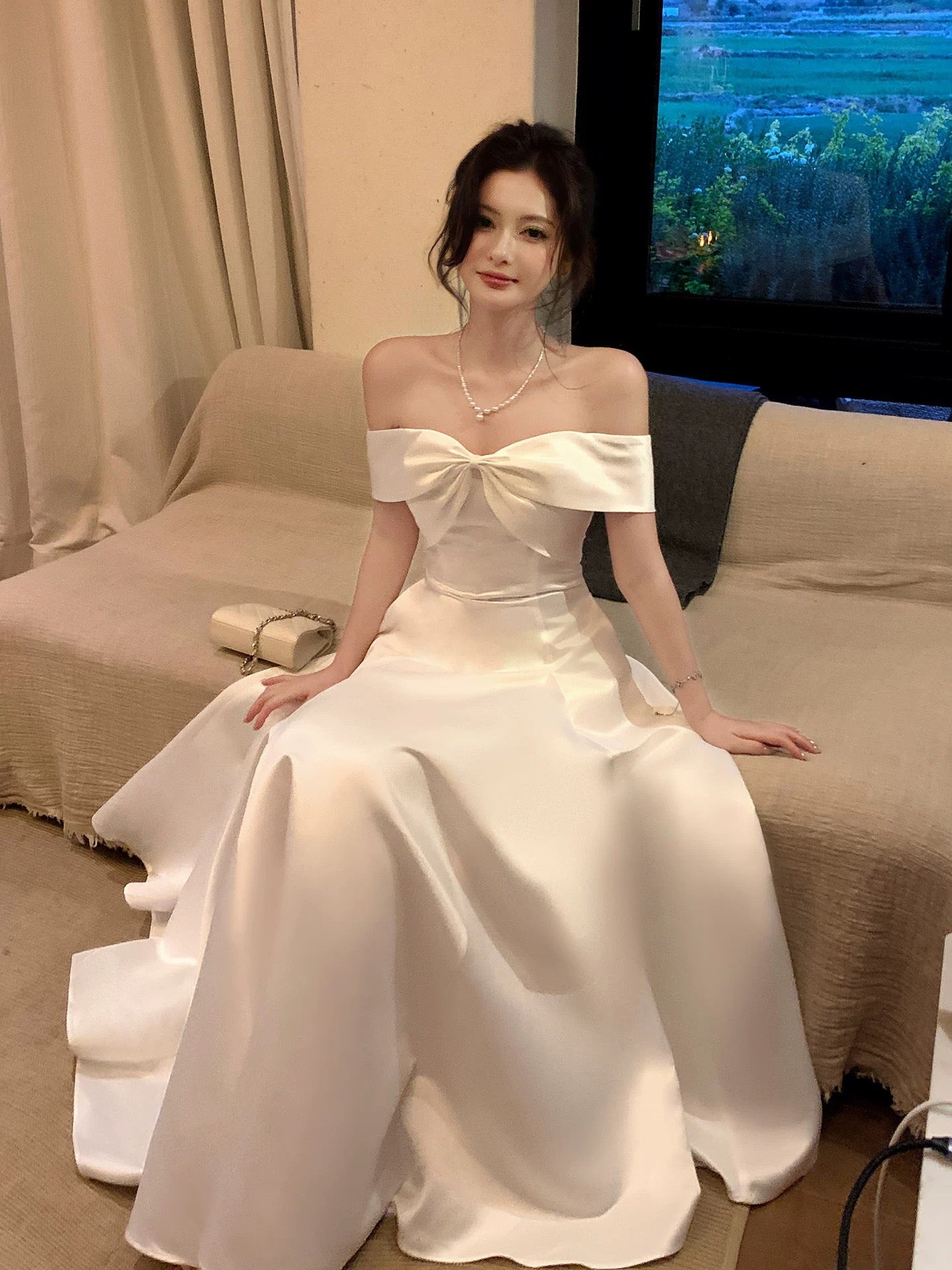 Good Job: White Tea LoverFrench Style White Off-Shoulder High-End Dr Lee Nhi Boutique Good Job: White Tea LoverFrench Style White Off-Shoulder High-End Dr Lee Nhi Boutique
