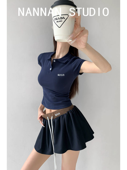 Playful artist/European and American college style navy blue POLO collar short-sleeved T-shirt + contrasting color high-waist skirt women's two-piece set