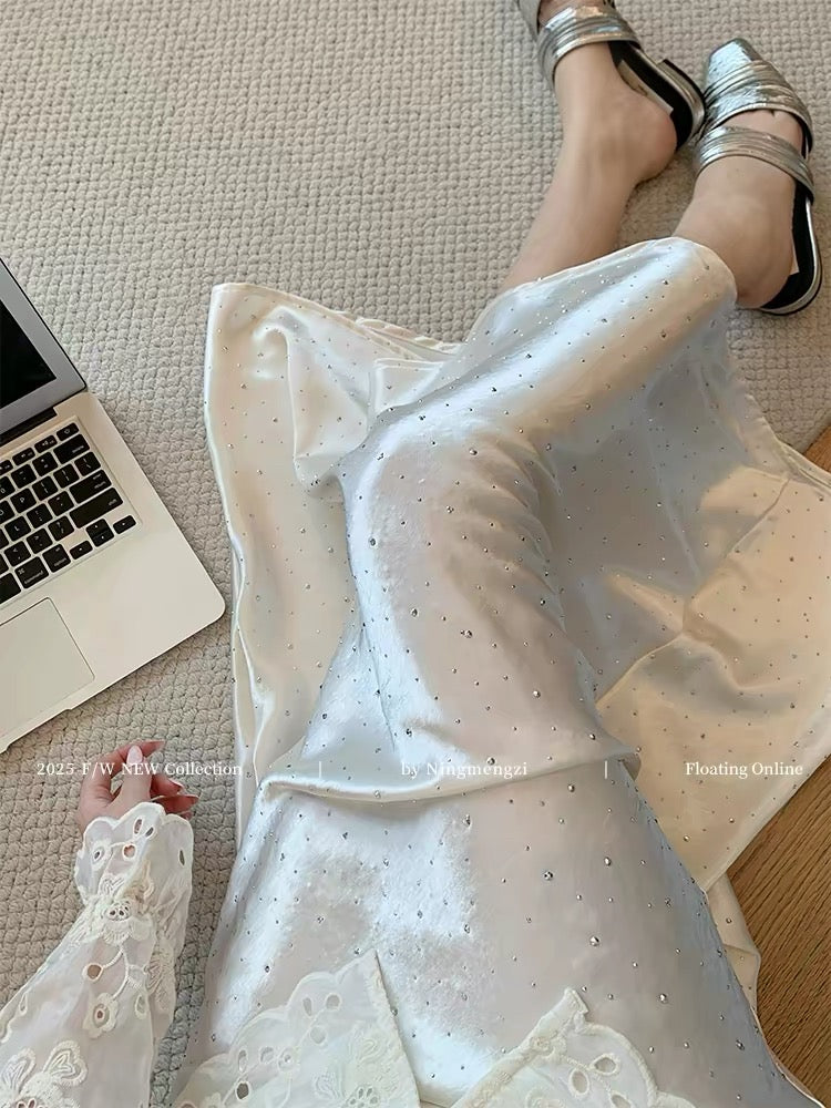 French-style white rhinestone acetate satin midi skirt, new 2025 style, gentle and flowing, modern Chinese fishtail skirt.