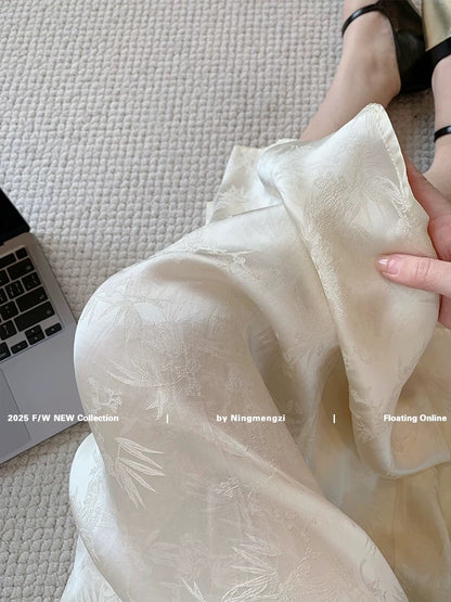 New Chinese style white acetate satin jacquard midi skirt for women, 2025 new style, hip-covering, slimming, flowing, traditional Chinese style long skirt.