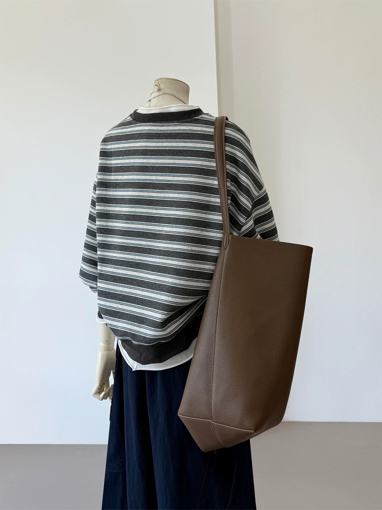 CHAO-level recommendation! The best outfit for autumn~ Korean style contrast striped round neck, age-reducing lazy casual long-sleeved sweatshirt