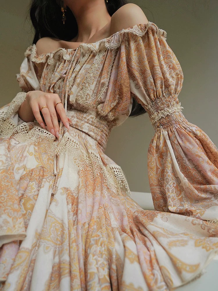 Aconiconi｜Wutong Autumn French heavy lace retro suit skirt with one-shoulder top and holiday short skirt