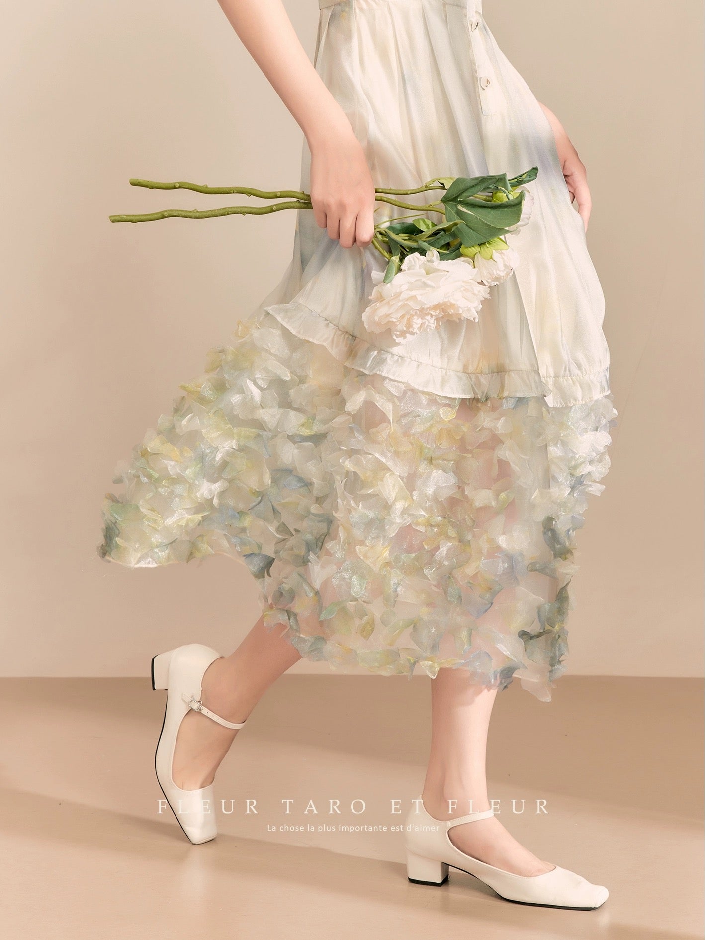 Qiao and Huazun丨Heavy Industry Smudged Mermaid Suspender Skirt Niche Design Resort Style Art Student Dress Summer