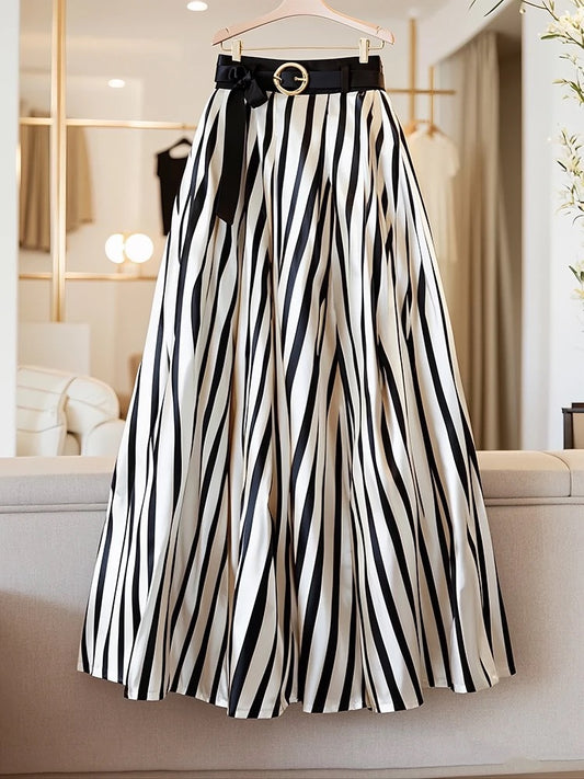 French high-end exquisite casual small striped temperament half-length skirt for women autumn 2024 new hot style high-end sense