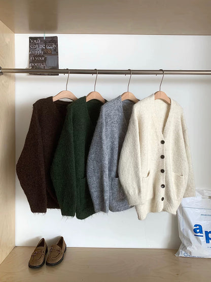RENA Korean style v-neck sweater jacket for women autumn and winter lazy style loose slim soft long-sleeved knitted cardigan