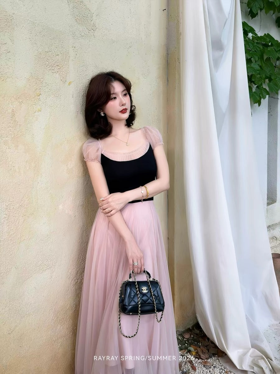 Lei Yingjun [Pink Sweet Gauze] French Gentle Black and Pink Mesh Dress for Women, Summer Slim Waist Puff Sleeve Long Dress