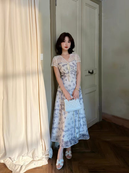 Lei Yingjun's "Lily of the Valley Morning Dew" French-style Gentle Floral Dress for Women - Summer Lace Waist-cinching Slimming Elegant Long Dress
