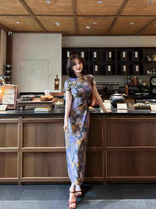 New Chinese style, elegant and handsome, [Floral Shadow] retro ink painting floral cheongsam summer dress with frog buttons, slim fit and flattering long skirt