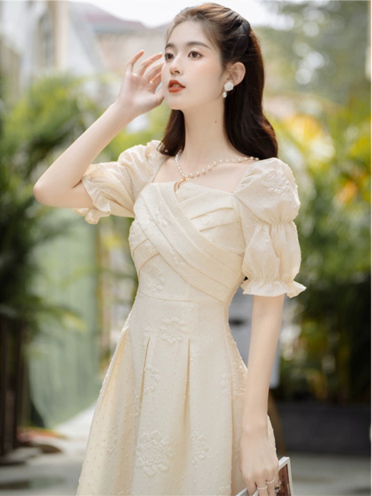 Women's high-end French dress 2024 new summer style gentle style and beautiful one-shoulder collar temperament skirt