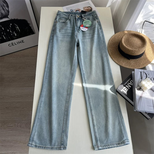Superb pant cut! Slim-fit, flattering, made of soft cotton, with a stylish design and heavy-duty embroidery. Narrow-leg, straight-leg, floor-length pants perfect for spring and summer.