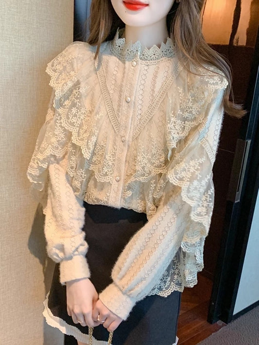 Lace shirt bottoming shirt for women in early spring, autumn and winter 2025 new French style high-end inner shirt