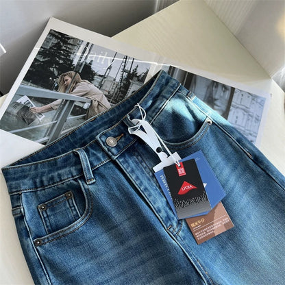 Flattering cut! Women's cropped flared jeans, high-waisted, four-way stretch, slim-fit, and subtly flared for autumn.