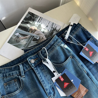 Flattering cut! Women's cropped flared jeans, high-waisted, four-way stretch, slim-fit, and subtly flared for autumn.