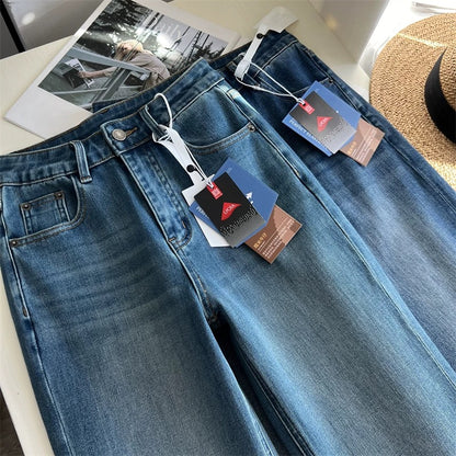 Flattering cut! Women's cropped flared jeans, high-waisted, four-way stretch, slim-fit, and subtly flared for autumn.