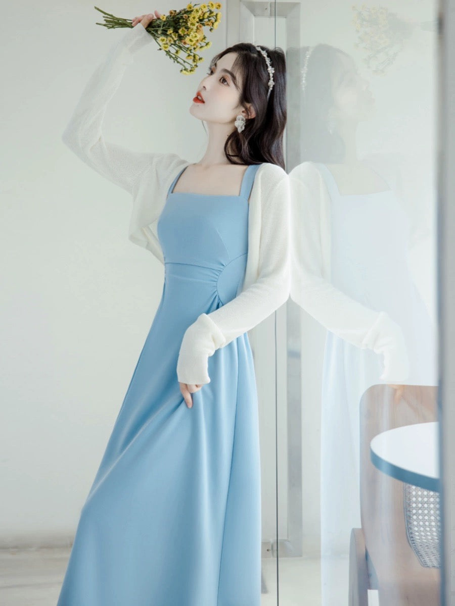 Summer dopamine blue suspender dress two-piece suit, beautiful seaside vacation beach dress, spring and summer fairy