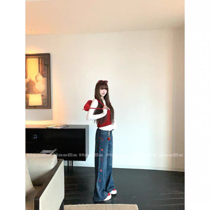 Hao Ge’s Top Picks: Cherry-Embellished Jeans (Pre-order) – Stylish, casual, minimalist, and slimming; perfect for daily wear and commuting.