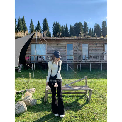 Hao Ge Casual Trousers – A versatile, slimming, and stylish choice featuring a relaxed vibe and lace-up detailing; Autumn 2026 stretch micro-flared pants.