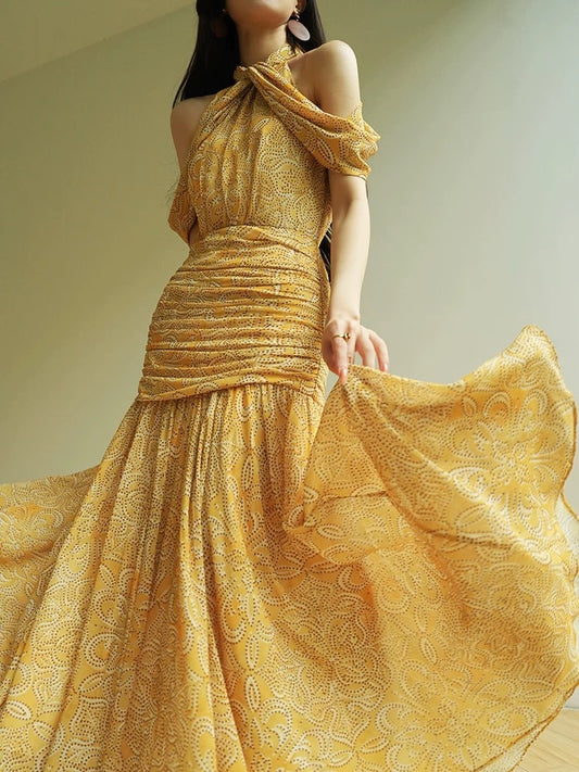 Aconiconi｜Poetry of the Ear French Lady Halter Neck Off-the-Shoulder Design High-Waisted Slimming Long Dress