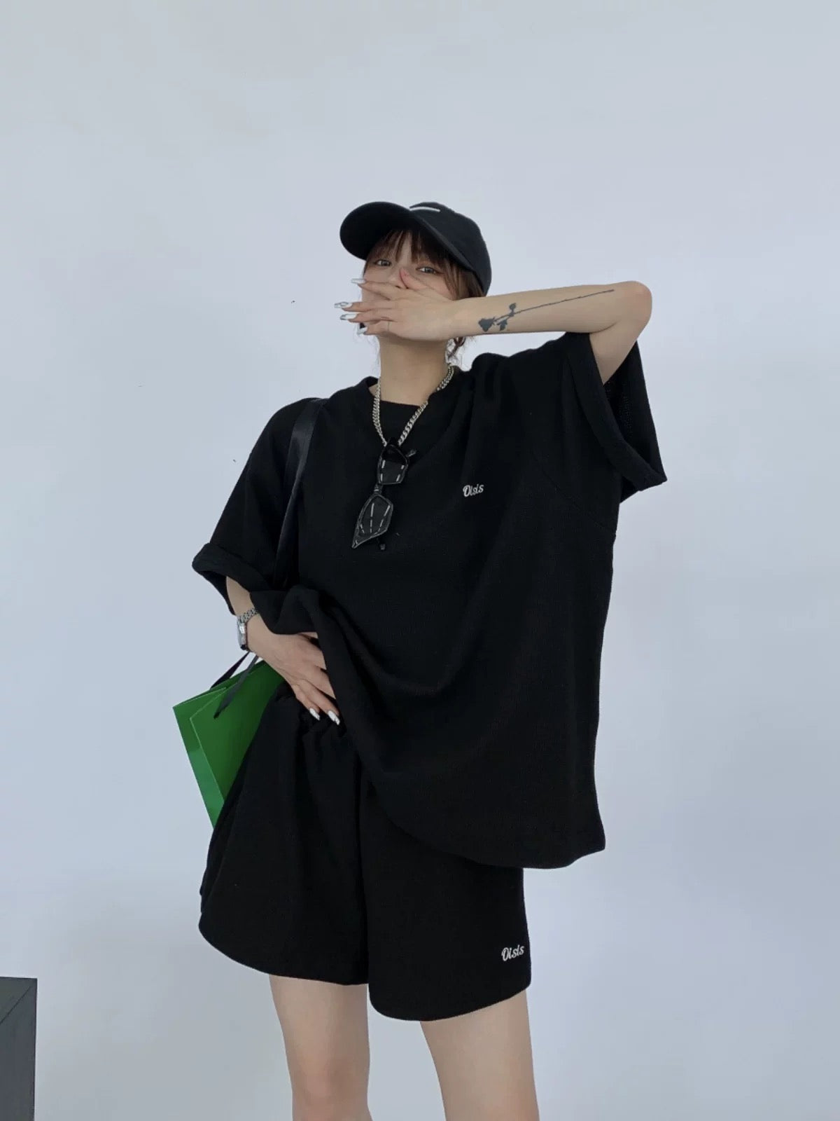 Waste-chai chic summer heavy-duty design waffle casual sports embroidered short-sleeved + shorts two-piece suit for women