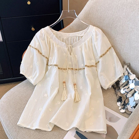 French retro tassel embroidery round neck short-sleeved chiffon shirt for women in summer loose belly-covering small shirt with puff sleeves
