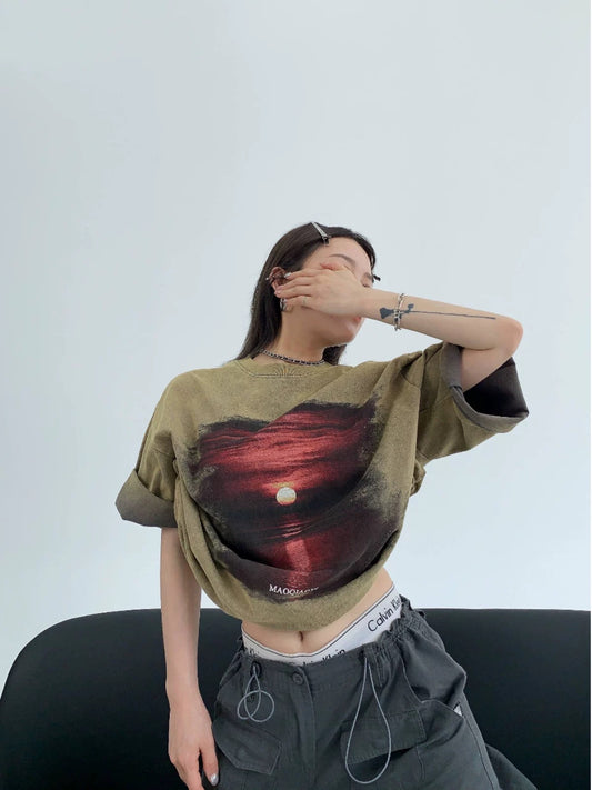 Waste wood summer design sense couple distressed T-shirt loose American heavy industry distressed sunset print short-sleeved women's and men's trendy